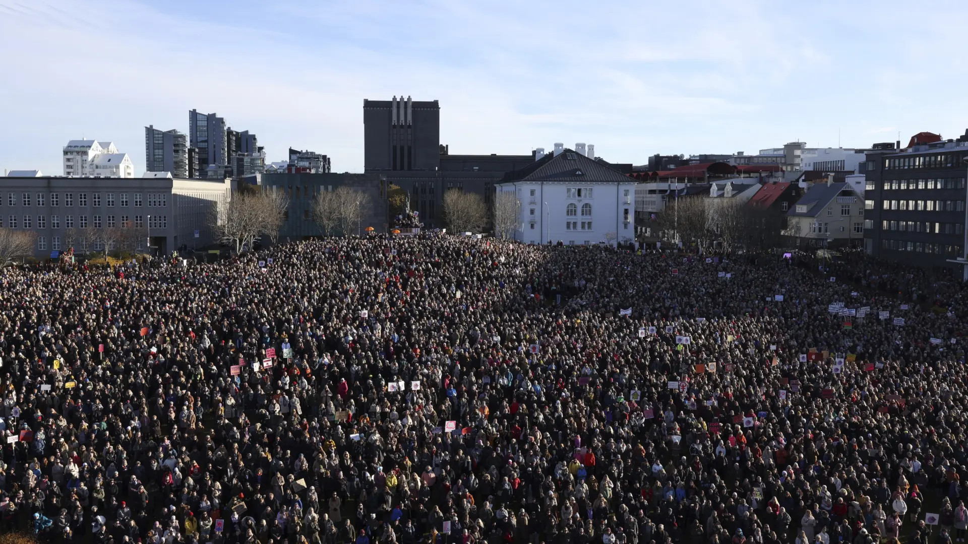 La masiva escala de la manifestación ha reducido el tráfico en un 28% / FUENTE: 20 minutos
